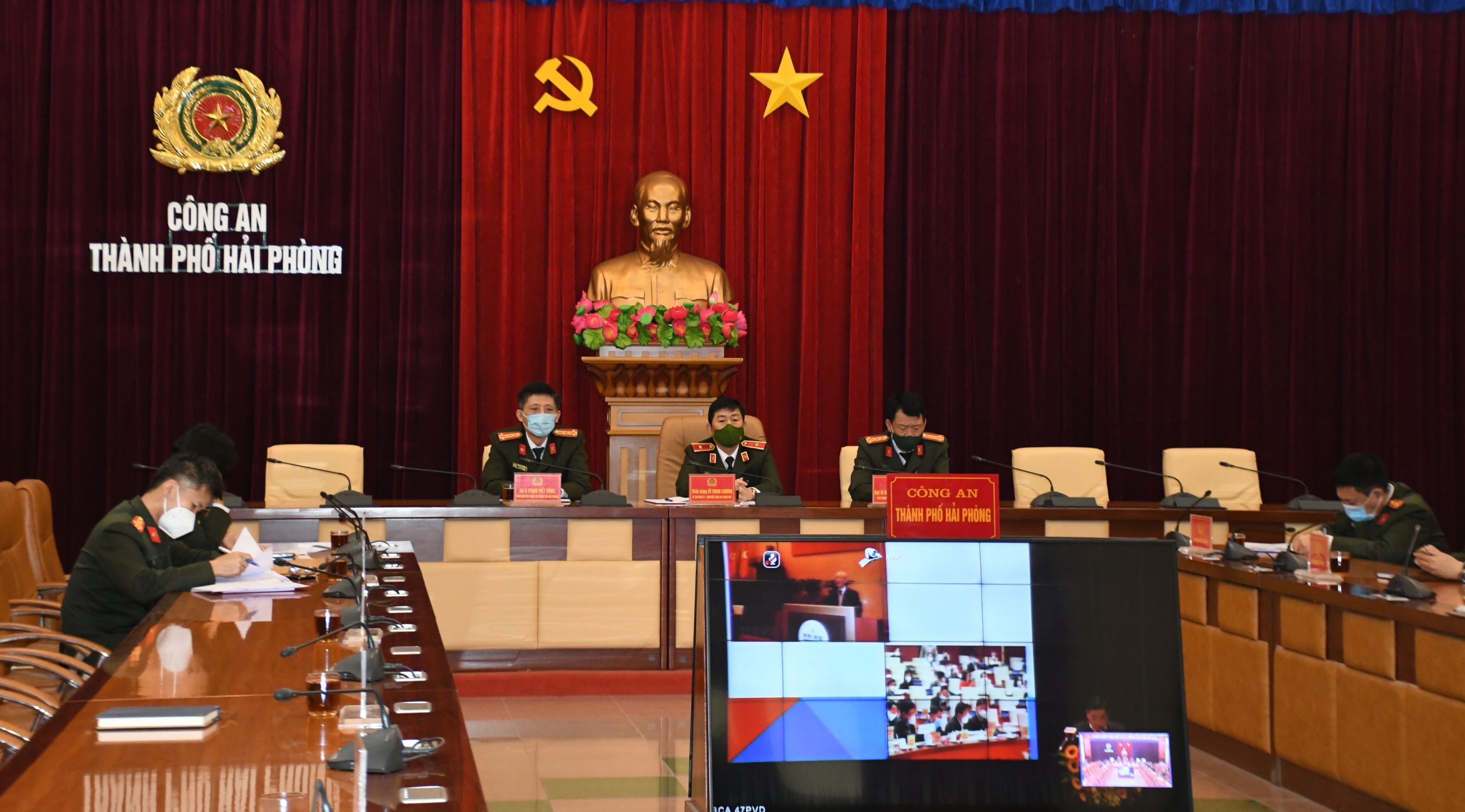 Đảng ủy Công an Trung ương: Quán triệt kết quả Hội nghị Văn hóa, Hội nghị đối ngoại toàn quốc triển khai thực hiện Nghị quyết XIII của Đảng